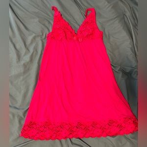 Hunkemoller Berry Chemise 💗